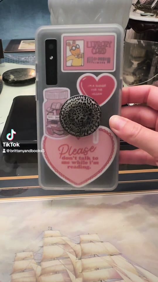 Post 9 by brittanyandbooks5 on TikTok (video)