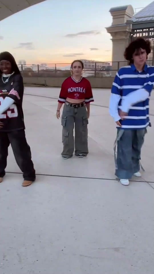 Post 1 by Chaaaaaaaaarles on TikTok (video)