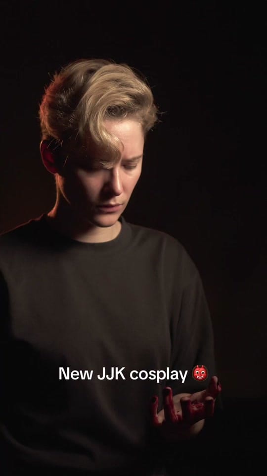 Post 1 by Reaver - Cosplay on TikTok (video)