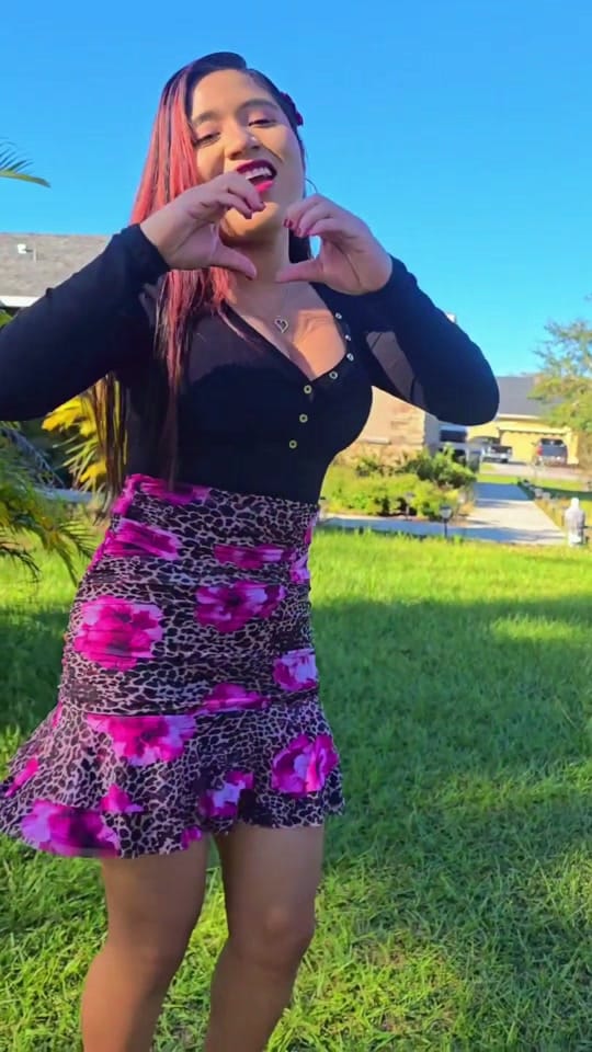 Post 4 by La Costeña Sofy Martinez🌸🌴🥰 on TikTok (video)