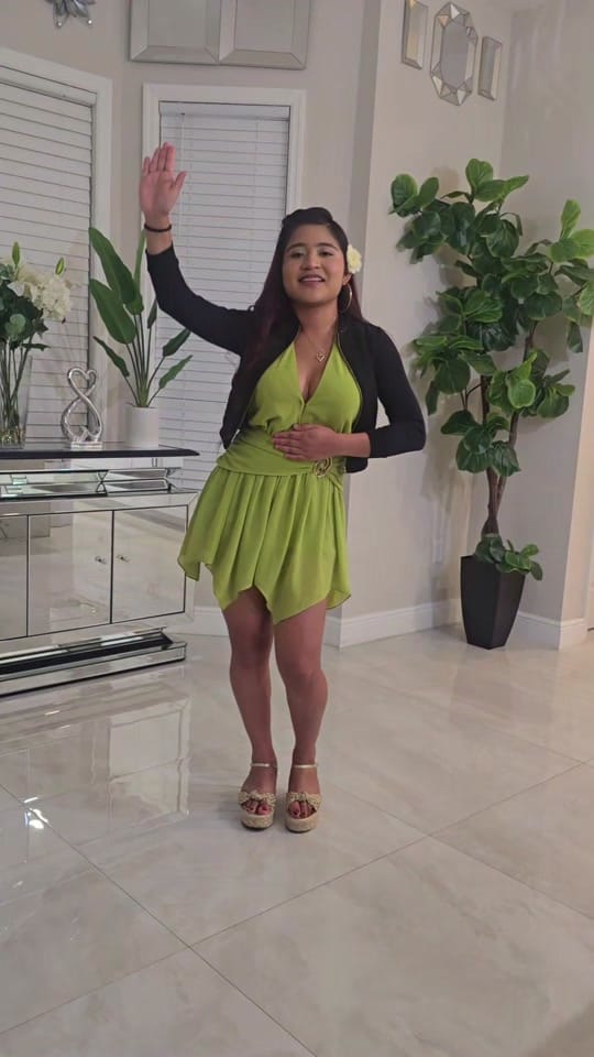 Post 3 by La Costeña Sofy Martinez🌸🌴🥰 on TikTok (video)