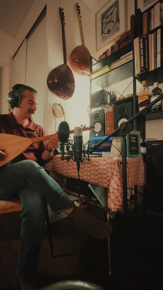 Post 7 by sazjazzparis on TikTok (video)