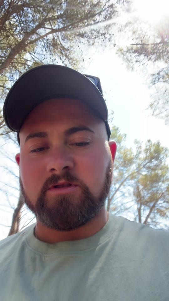Post 3 by Alexis Berna 🇫🇷✝️ on TikTok (video)