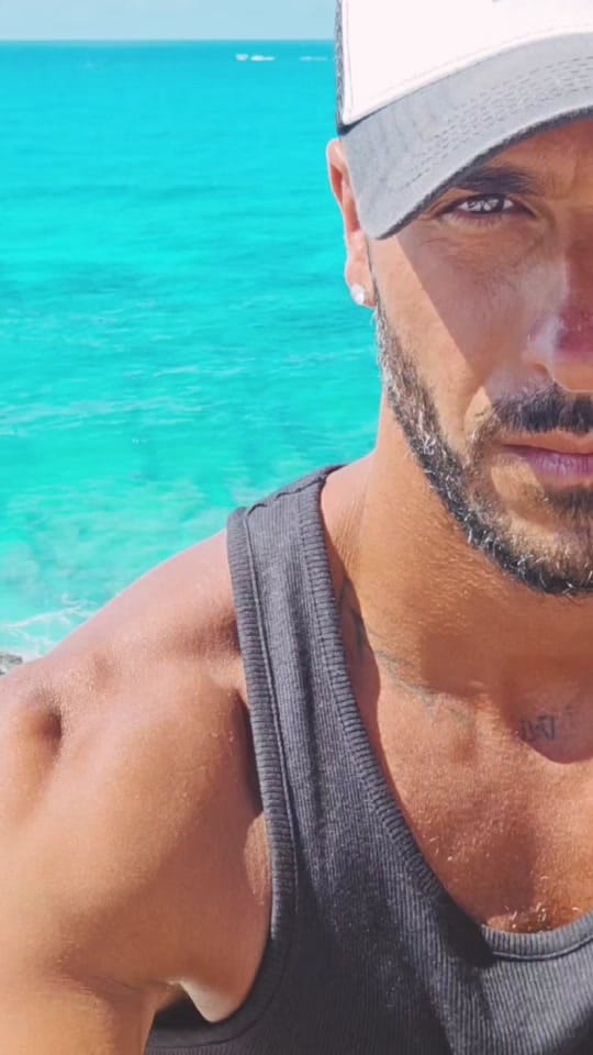 Post 10 by Juan on TikTok (video)