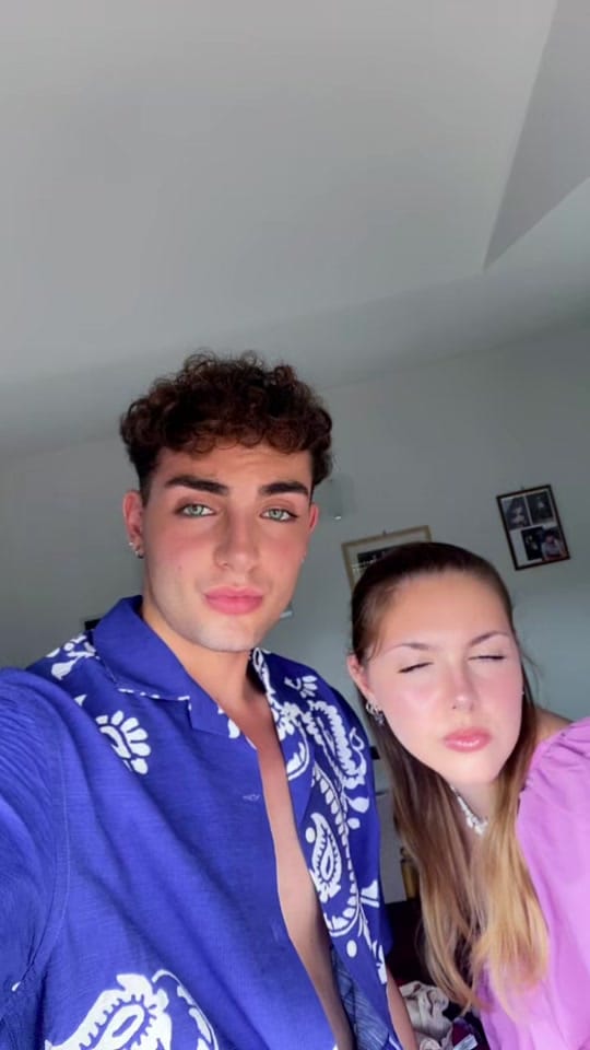Post 3 by Leon| Art Creator on TikTok (video)