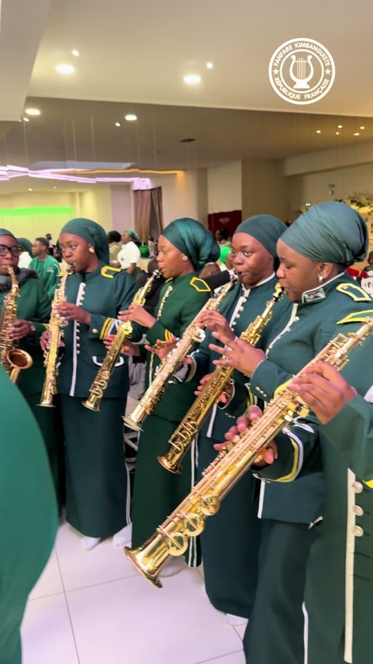 Post 2 by Fanfare Kimbanguiste Paris on TikTok (video)