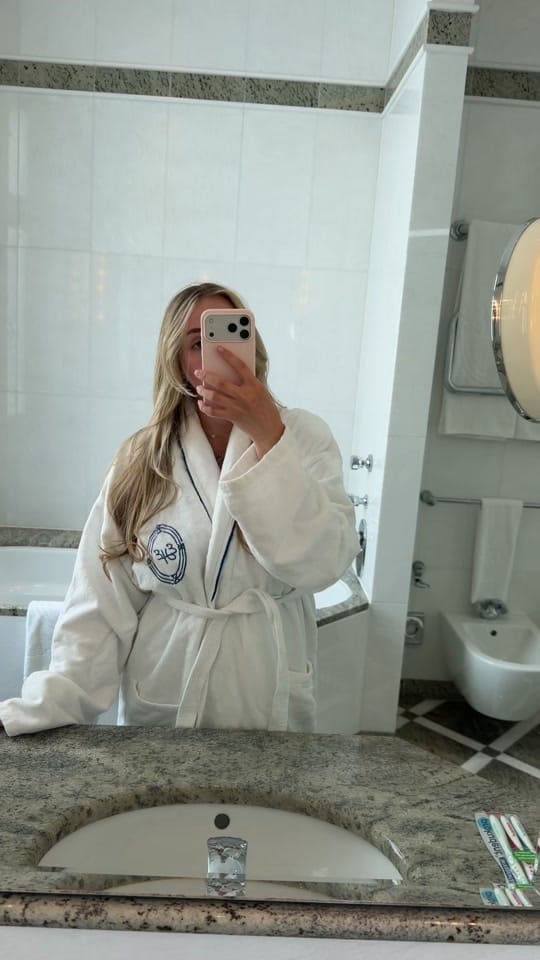 Post 2 by 🎀 PAULA LEONIE 🎀 on TikTok (video)