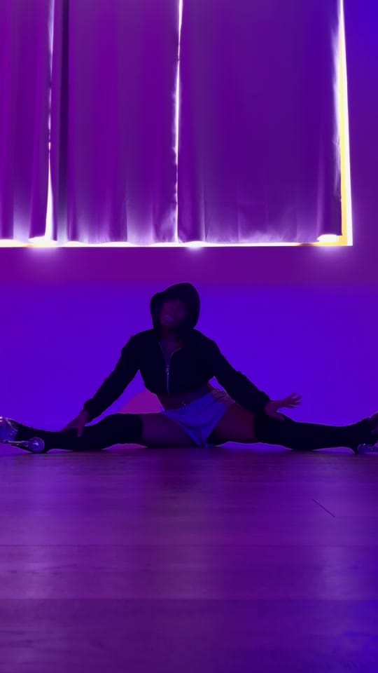 Post 4 by Shaïna 🎀 on TikTok (video)