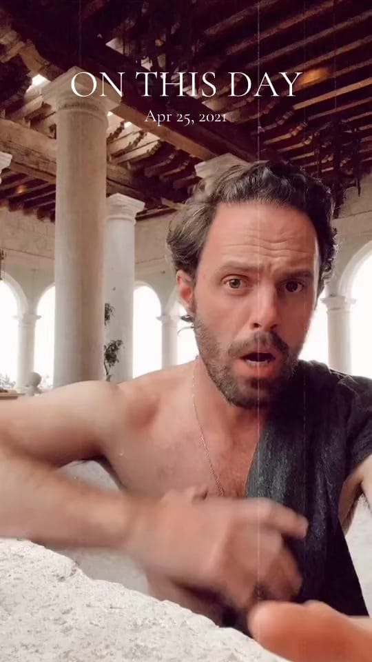 Post 7 by Julio Uribe Curn on TikTok (video)