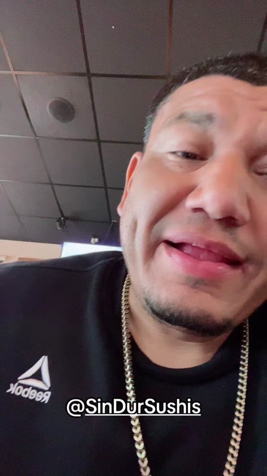 Post 8 by ELEMBAJADORDELPERICOOFICIAL on TikTok (video)