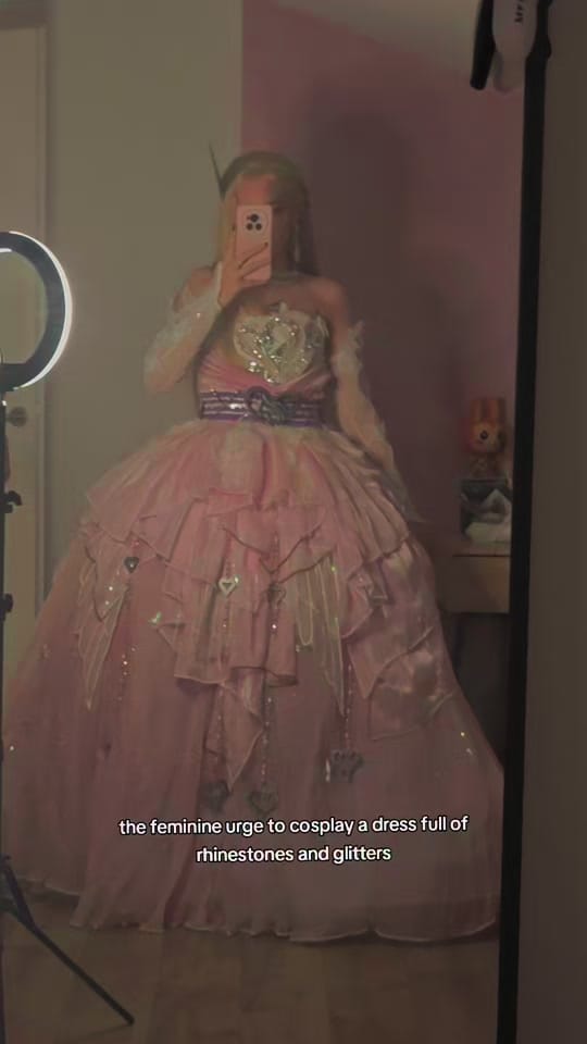 Post 1 by Ayun on TikTok (video)