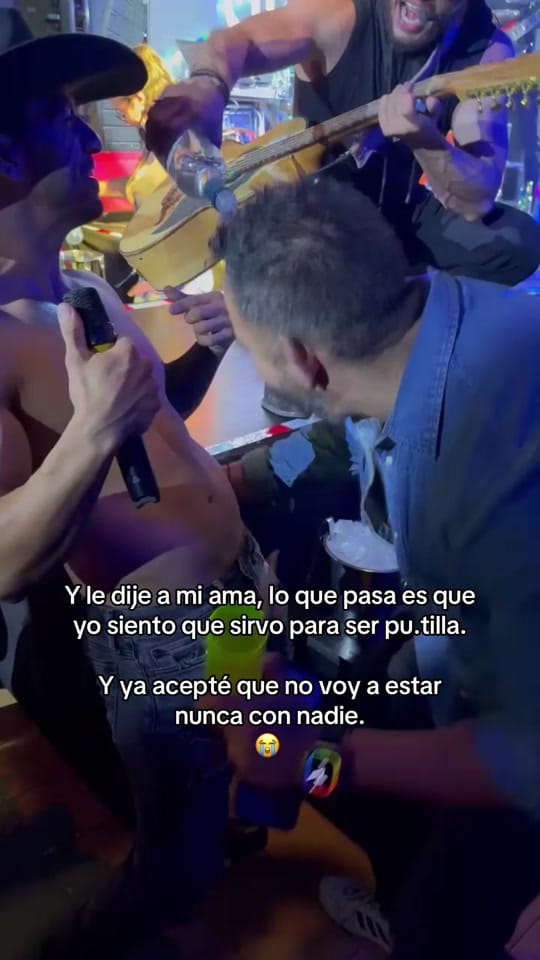 Post 4 by Neto Del Rio on TikTok (video)