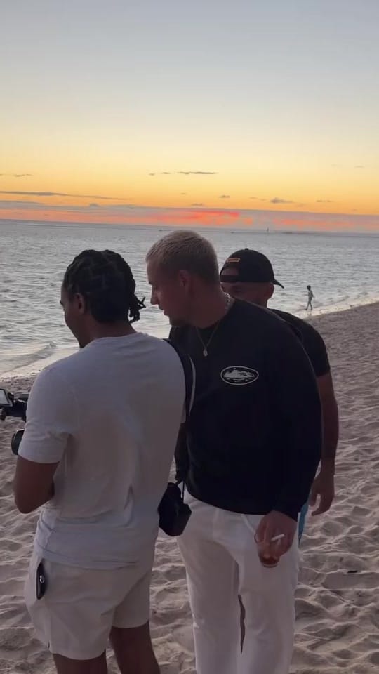 Post 1 by 60SecondesPLK 🇵🇱 on TikTok (video)
