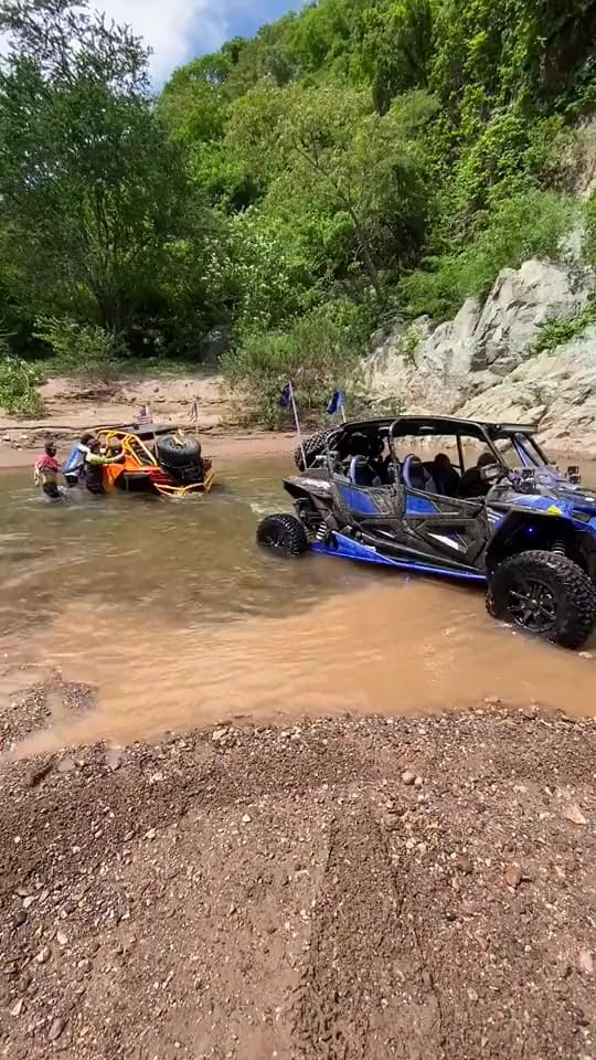 Post 7 by Rzr Cln on TikTok (video)