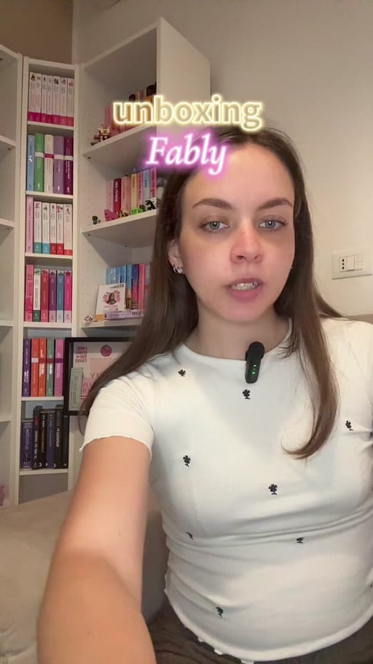 Post 3 by francesca🤍 | books on TikTok (video)