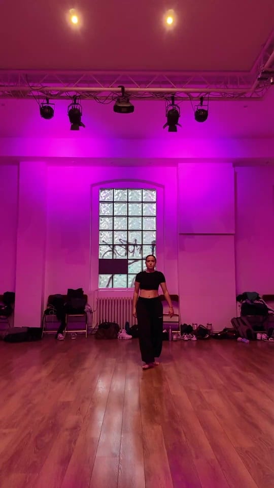 Post 5 by cloé on TikTok (video)