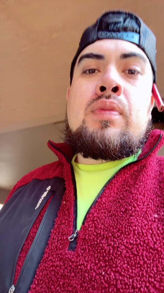 Post 10 by “JR” on TikTok (video)
