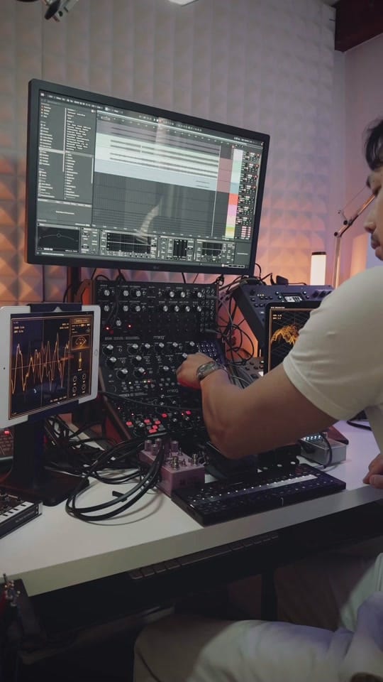Post 4 by Sung_synths on TikTok (video)
