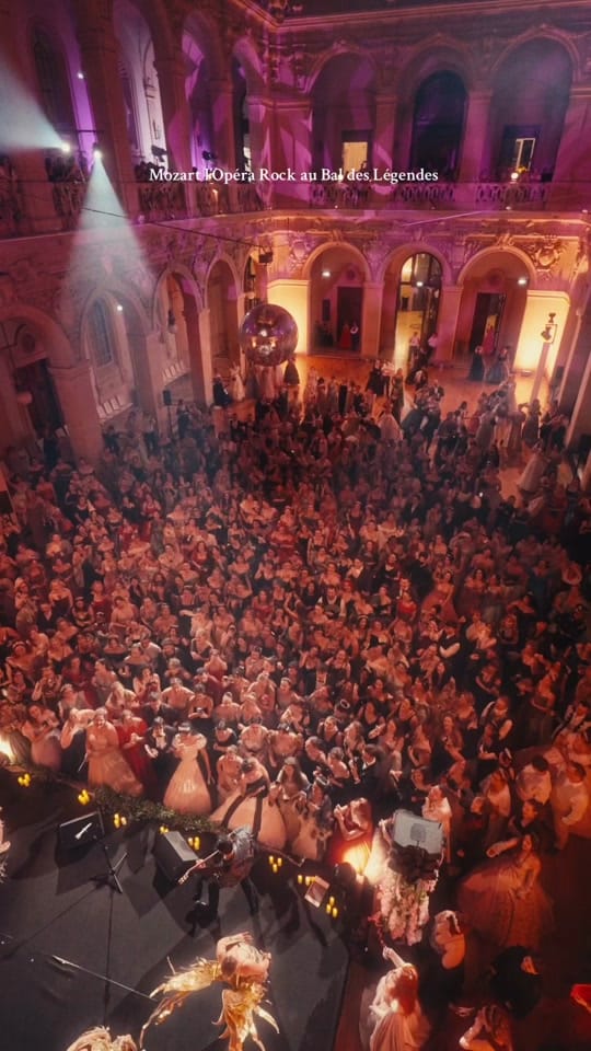 Post 10 by Le Bal des Légendes on TikTok (video)