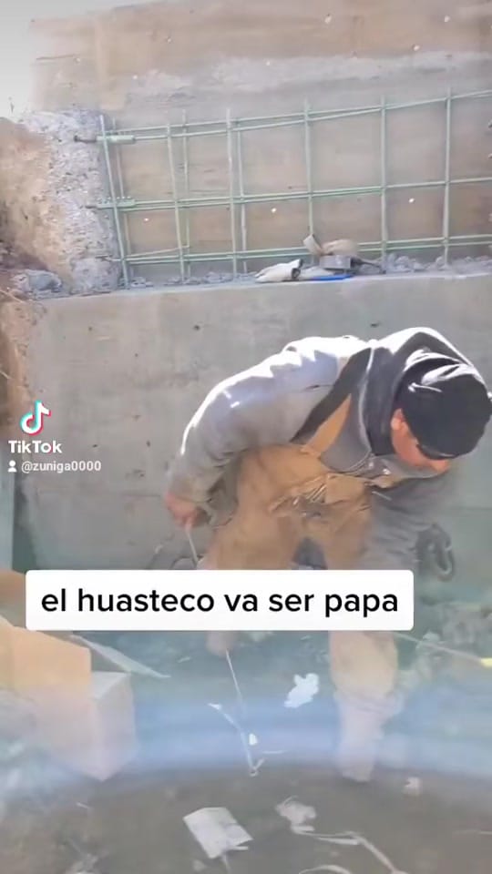 Post 1 by Manuel on TikTok (video)