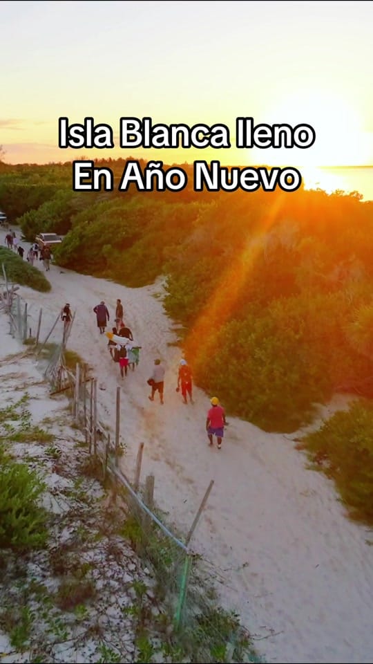 Post 3 by Junior Castañeda on TikTok (video)