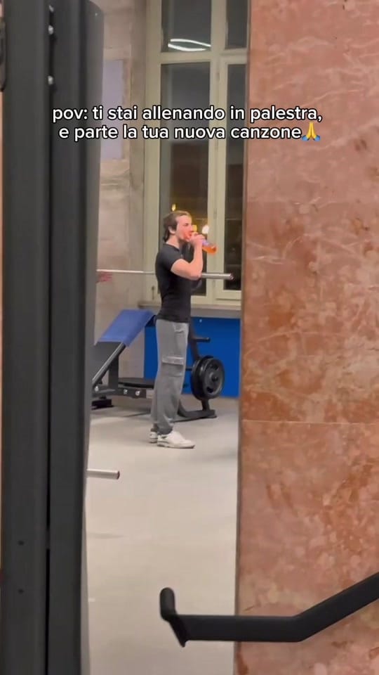 Post 9 by Francesco-DiFiore on TikTok (video)