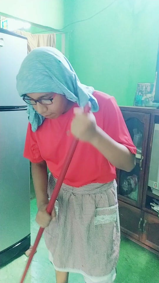 Post 3 by Val Santander on TikTok (video)