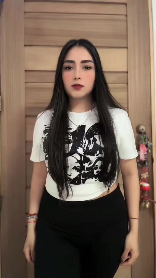 Post 9 by Valeria 🌷🍭 on TikTok (video)