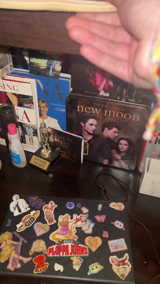 Post 10 by OuttaDaWoods1989🌲👗🐺 on TikTok (video)