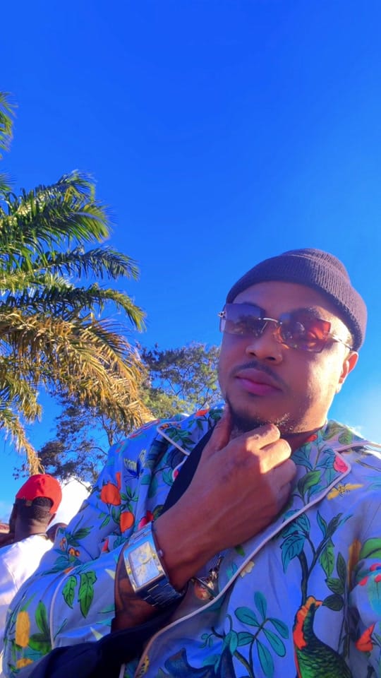 Post 5 by Deplick Pomba Officiel on TikTok (video)