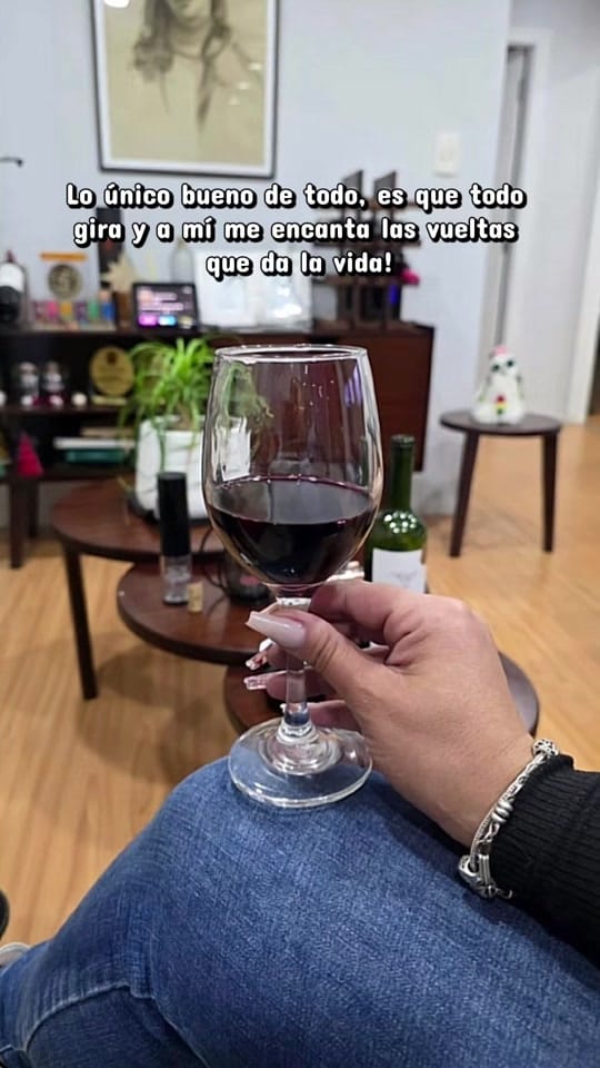 Post 1 by Eli Fernández on TikTok (video)
