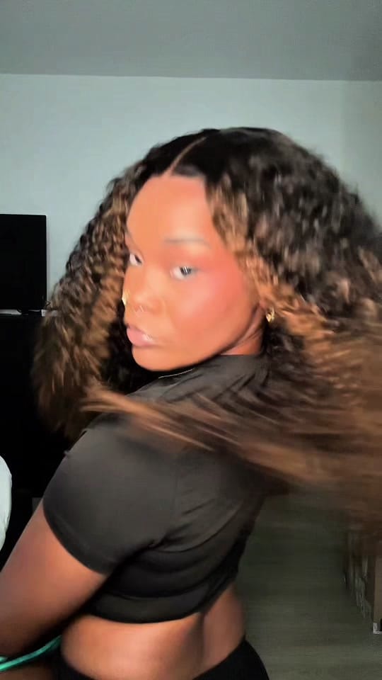 Post 2 by ROYALTY 🇬🇾 on TikTok (video)