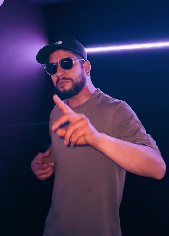 Post 1 by Idem Officiel on TikTok (video)