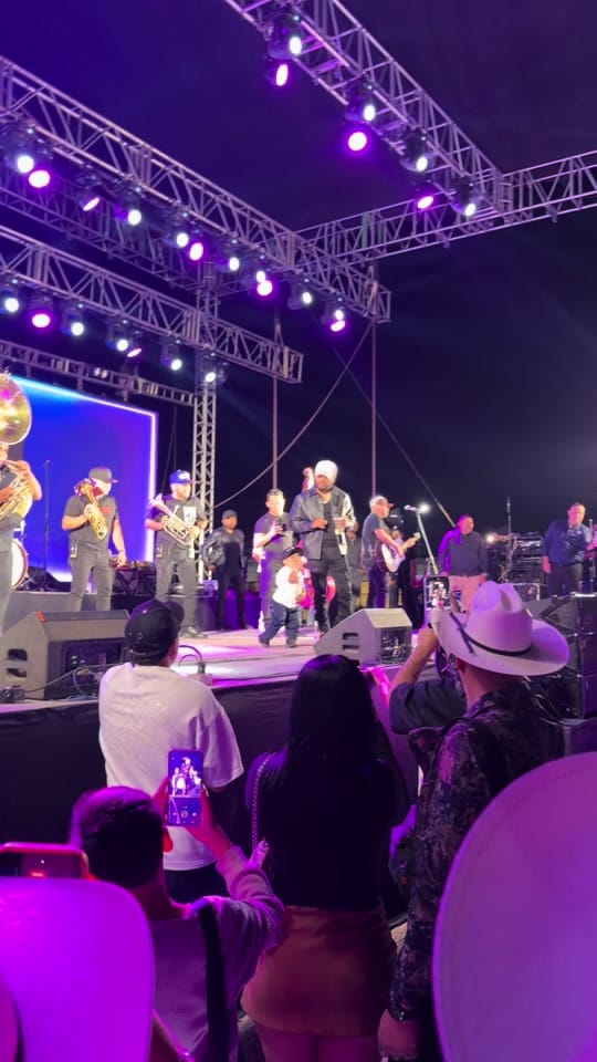 Post 3 by Nogales Live on TikTok (video)