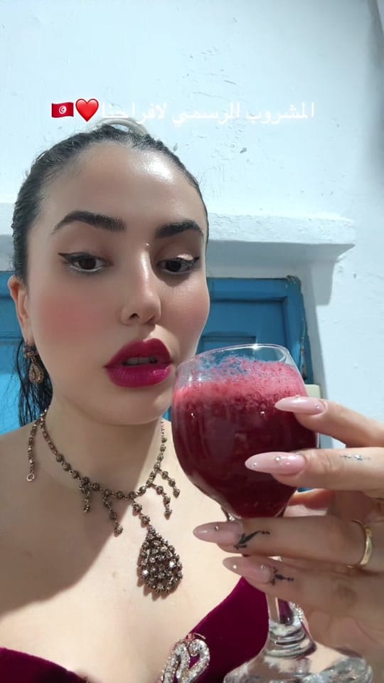 Post 5 by LuckyMoulouk on TikTok (video)