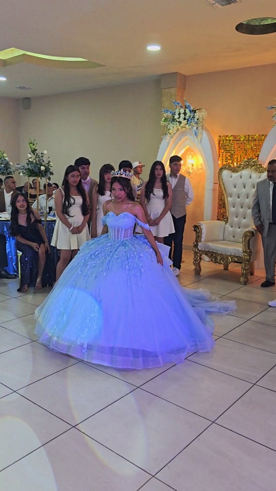 Post 3 by Producciones D'Angel Film on TikTok (video)