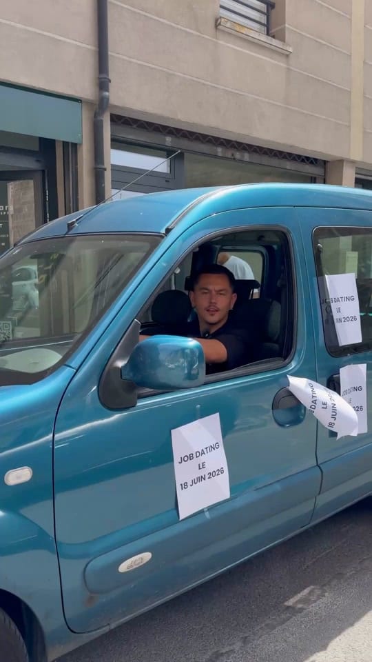 Post 7 by e-CARS CONCEPT franchise on TikTok (video)