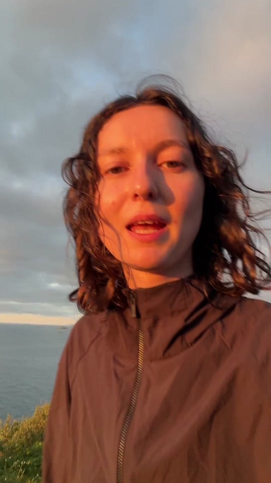 Post 1 by Manon&Marceau on TikTok (video)