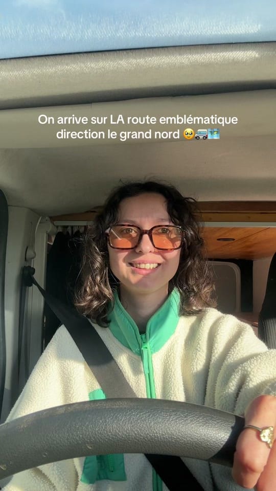 Post 2 by Manon&Marceau on TikTok (video)