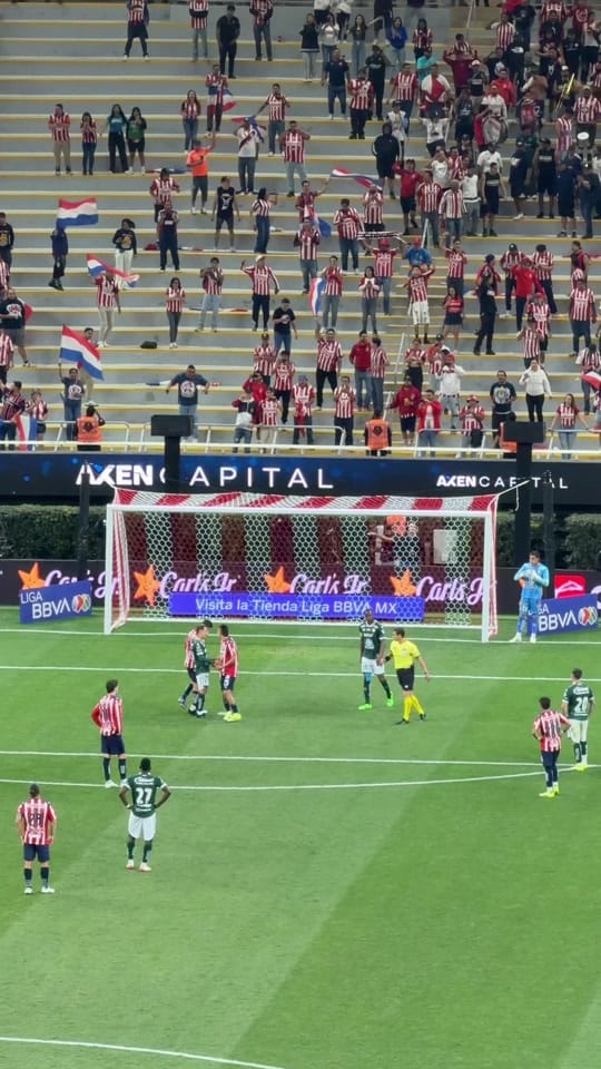 Post 4 by Noti Chivas on TikTok (video)