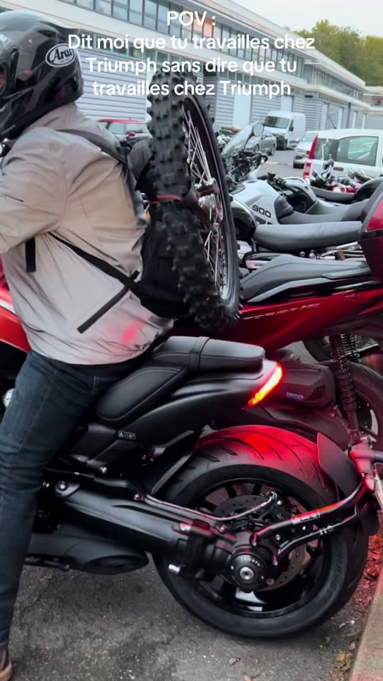 Post 10 by TriumphMotorcycles.france on TikTok (video)