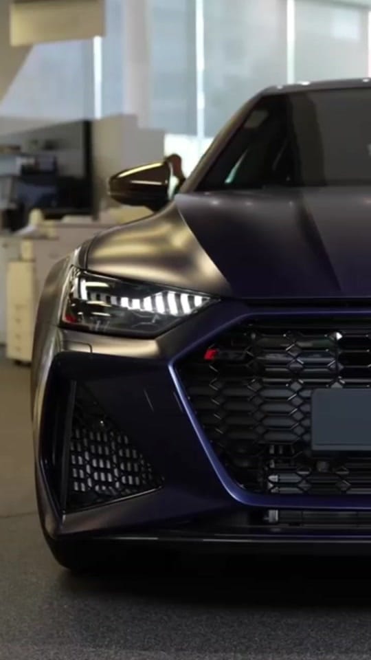 Post 8 by levanammeaudi on TikTok (video)