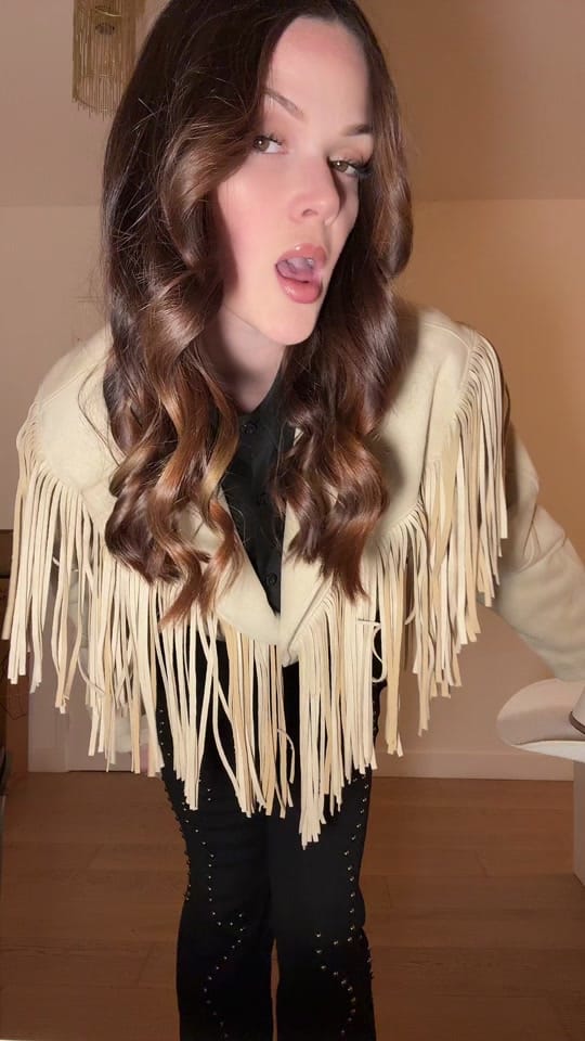 Post 7 by MrsLaurie on TikTok (video)
