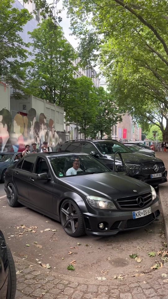Post 1 by Gwe_cars on TikTok (video)