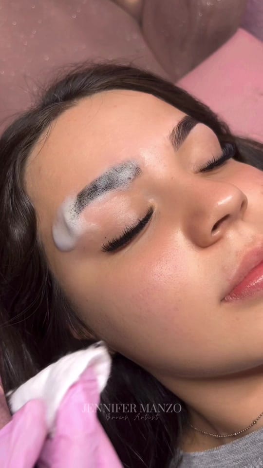 Post 9 by Selena Manzo Brows on TikTok (video)
