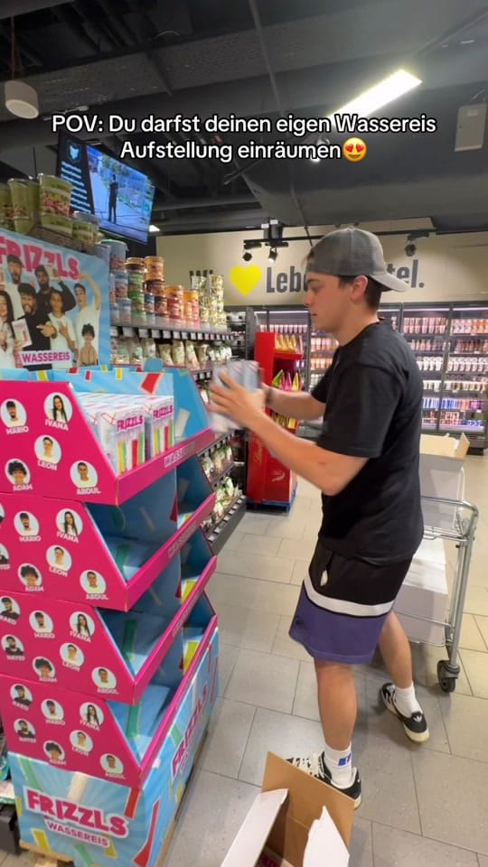 Post 2 by LeonPelz on TikTok (video)