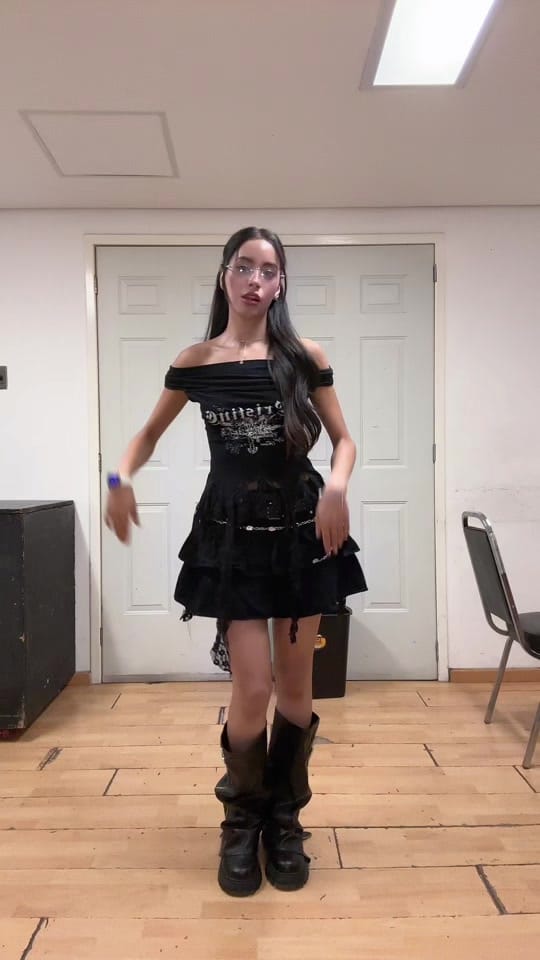 Post 6 by Pao Valencia - 파올라 on TikTok (video)