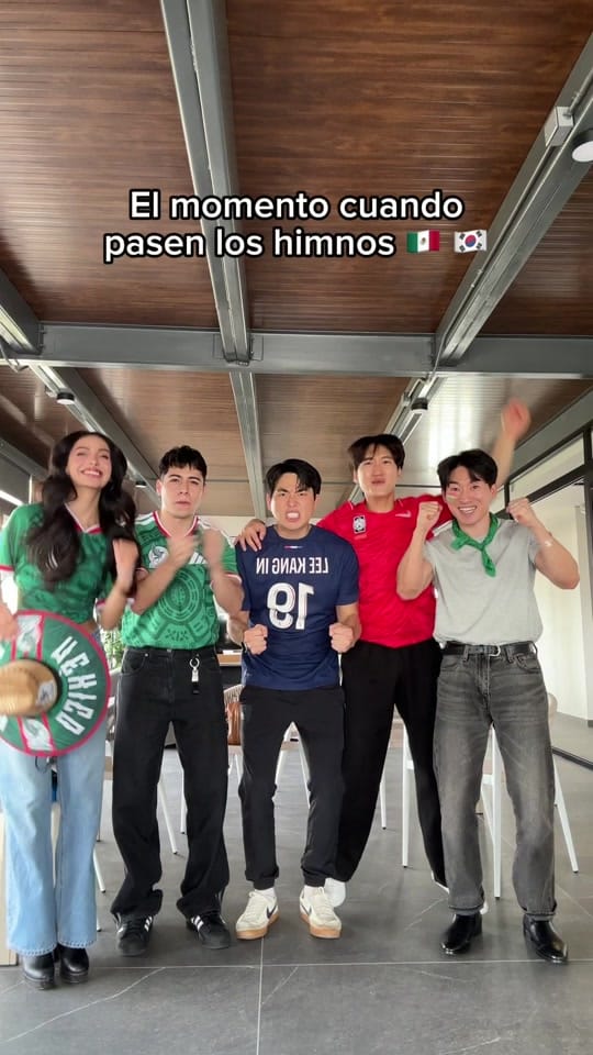 Post 5 by Pao Valencia - 파올라 on TikTok (video)