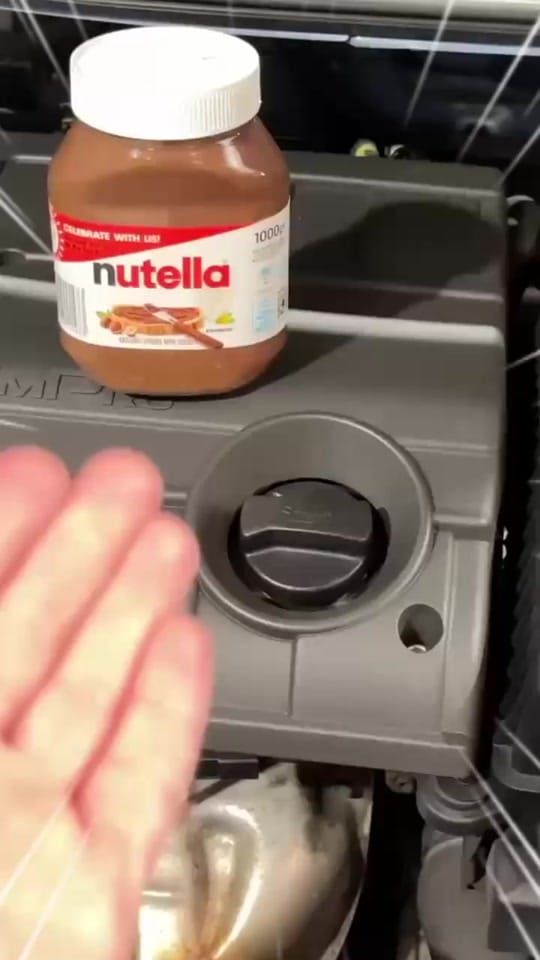 Post 2 by AutoInsolite on TikTok (video)