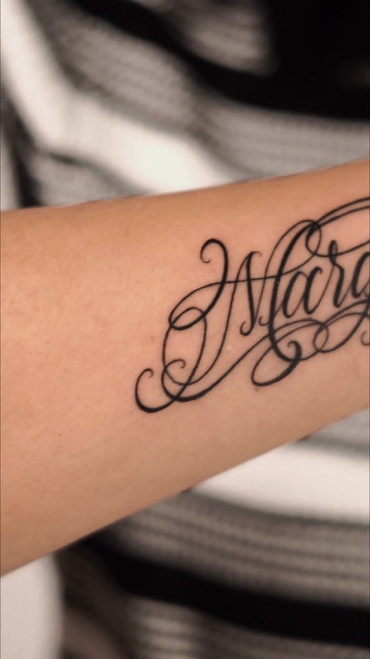 Post 3 by Andy Rendón | Lettering ✨ on TikTok (video)